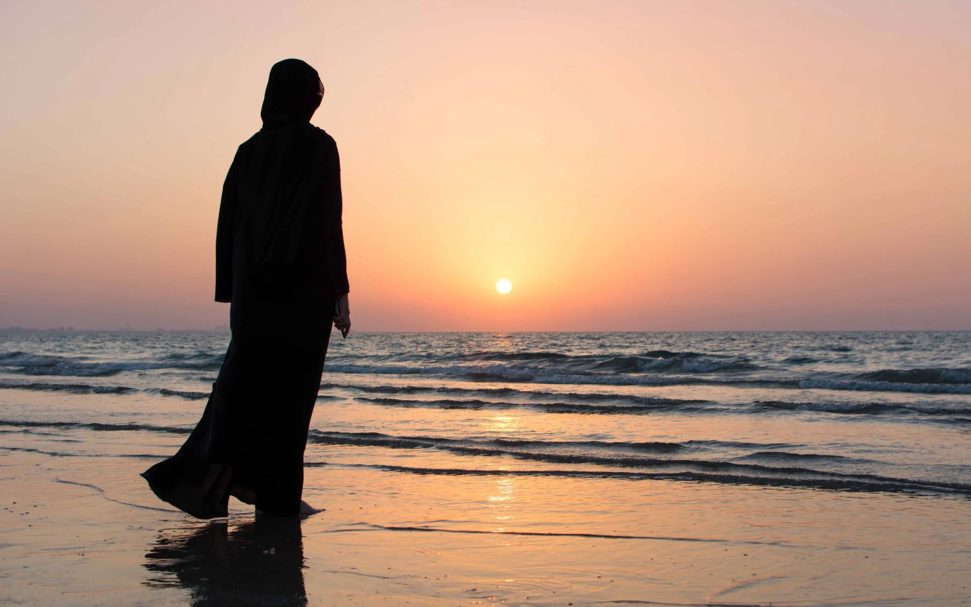 Woman in Hijab - Hijab Journey by Tasneem Abdur-Rashid